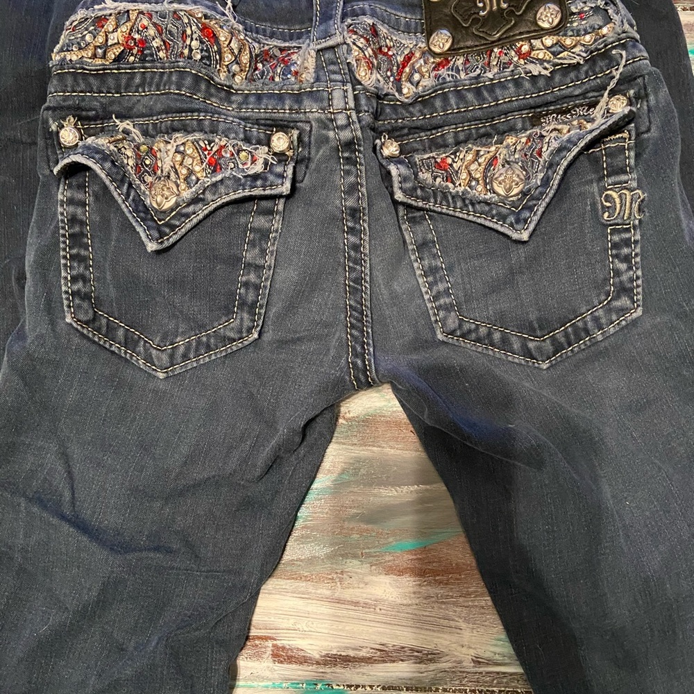 Miss me jeans with lots of detail